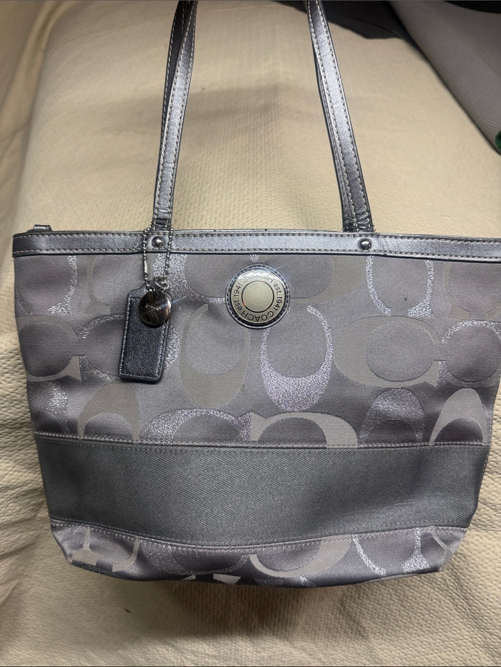 Coach - F20429 - Grey and Silver Tote Bag